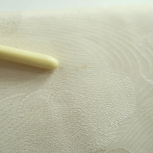 Load image into Gallery viewer, Haori Jacket Vintage(1950-1980) Cream white Pale Green Plum blossom Branch Silk #10179D5