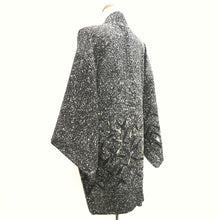 Load image into Gallery viewer, Haori Jacket Vintage(1950-1980) Black White Leaves Embroidery Silk #10119D2