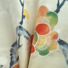 Load image into Gallery viewer, Haori Jacket Vintage(1950-1980) Cream white Pale Green Plum blossom Branch Silk #10179D5