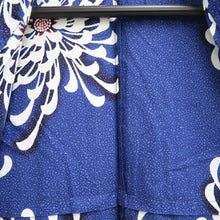 Load image into Gallery viewer, Yukata Vintage(1950-1980) Blue Chrysanthemum Cotton #10354F3