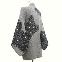 Load image into Gallery viewer, Haori Jacket Vintage(1950-1980) Black Full Shibori Flower Silk #10151D4