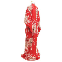 Load image into Gallery viewer, Kimono Vintage(1920-1950) Red Chrysanthemum Silk #10774D4