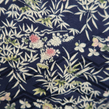 Load image into Gallery viewer, Haori Jacket Vintage(1950-1980) Dark Blue Flower Silk #10120D3