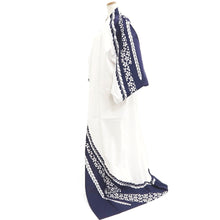 Load image into Gallery viewer, Yukata Vintage(1950-1980) White Navy Cherry Blossom Cotton #10355F3