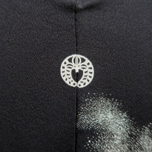 Load image into Gallery viewer, Haori Jacket Vintage(1950-1980) Black Silver Gold Flower Silk #9778A4