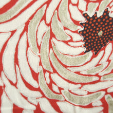 Load image into Gallery viewer, Kimono Vintage(1920-1950) Red Chrysanthemum Silk #10774D4