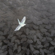 Load image into Gallery viewer, Haori Jacket Vintage(1950-1980) Black Hand painted Bird Lady Silk #9892B3