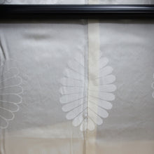 Load image into Gallery viewer, Haori Jacket Vintage(1950-1980) Black Silver Gold Wave Silk #9244E3