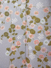 Load image into Gallery viewer, Kimono Light Gray Chrysanthemum Sayagata Tsukesage Silk #8248B5