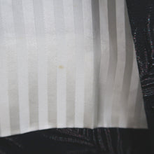 Load image into Gallery viewer, Haori Jacket Vintage(1950-1980) Black Silver Gold Peacock feather Silk #9541H2