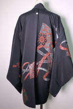 Load image into Gallery viewer, Haori Jacket Vintage(1950-1980) Black Chrysanthemum Urushi Silk #8686J1