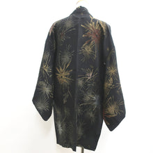 Load image into Gallery viewer, Haori Jacket Vintage(1950-1980) Black Pine Tree Silk #8987C4