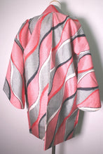 Load image into Gallery viewer, Haori Jacket Vintage(1920-1950) Red Black Gray Tatewaku Meisen Silk #8759A1
