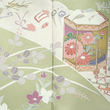 Load image into Gallery viewer, Kimono Pale Green Chrysanthemum Bellflower Camellia Silk #9361F5