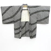 Load image into Gallery viewer, Haori Jacket Vintage(1950-1980) Black Shibori Leaves Silk #9177E1