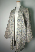 Load image into Gallery viewer, Haori Jacket Vintage(1950-1980) Cream white Mist green Leaf Silk #8601G3