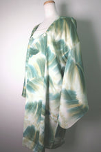 Load image into Gallery viewer, Haori Jacket Vintage(1950-1980) Green Wave Silk #8562G1