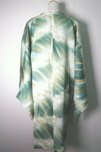 Load image into Gallery viewer, Haori Jacket Vintage(1950-1980) Green Wave Silk #8562G1
