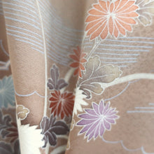 Load image into Gallery viewer, Kimono Rosybrown Chrysanthemum Pine Tree Silk #9146D4