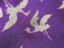 Load image into Gallery viewer, Haori Jacket Vintage(Pre-1920) Purple Ichimatsu moyou Crane Birds #60