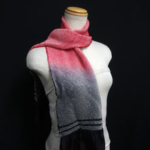 Load image into Gallery viewer, Silk Japanese Obiage Shibori Black Red 52.0x7.5in(132x19cm) A#10001
