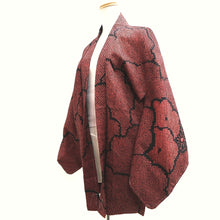 Load image into Gallery viewer, Haori Jacket Vintage(1950-1980) Red Black Shibori Chrysanthemum Silk #10108D2
