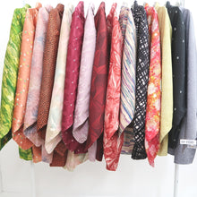 Load image into Gallery viewer, Bundle 15pcs Silk Haori Jacket Wholesale Bulk Free Shipping #698
