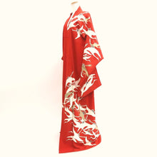 Load image into Gallery viewer, Kimono Vintage(1920-1950) Red White Gold Crane Birds Silk #9669J3
