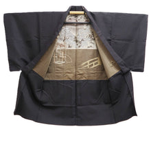 Load image into Gallery viewer, Men&#39;s Haori Vintage(1950-1980) Black Kiyomizudera Temple Silk #10409A2
