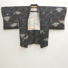 Load image into Gallery viewer, Haori Jacket Vintage(1950-1980) Black Shibori Silk #10018C3
