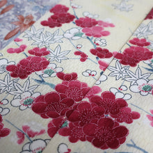 Load image into Gallery viewer, CC1001C1 Silk 8pcs Bundle Kimono Fabric Flower White Green 55.1x5.9in(140x15cm)
