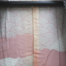 Load image into Gallery viewer, Haori Jacket Vintage(1950-1980) Black Shibori Peony Silk #10063D1
