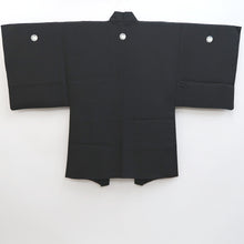 Load image into Gallery viewer, Men&#39;s Haori Vintage(1950-1980) Black Habutae Landscape Silk #9978C2
