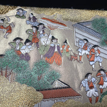 Load image into Gallery viewer, BB10061AE Silk Obi Fabric Townscape Gold 38.2x11.0in(97x28cm)
