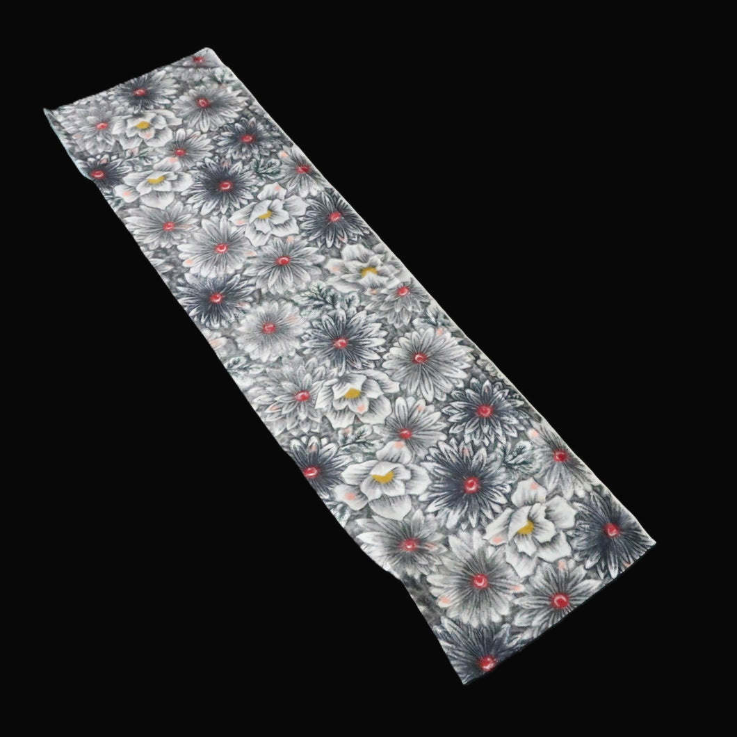 KK1502A2 Silk Kimono Fabric Vintage(1920-1950) Meisen White 48.4x12.6in(123x32cm)