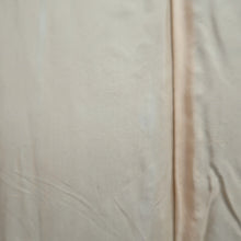 Load image into Gallery viewer, Tomesode Vintage(1950-1980) Black Bird Embroidery Silk #10401A1
