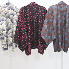 Load image into Gallery viewer, Bundle 15pcs Silk Haori Jacket Wholesale Bulk Free Shipping #498

