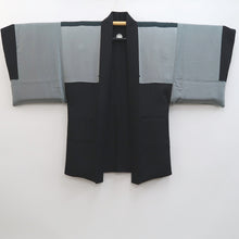 Load image into Gallery viewer, Men&#39;s Haori Vintage(1950-1980) Black Habutae Landscape Silk #9978C2
