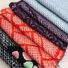 Load image into Gallery viewer, CC1012C1 Silk 8pcs Bundle Kimono Fabric Shibori Black 55.1x5.9in(140x15cm)
