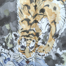 Load image into Gallery viewer, Men's Haori Vintage(1950-1980) Blue Black Tiger Silk #10647C4
