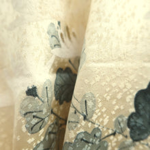 Load image into Gallery viewer, Haori Jacket Pale Yellow Hand painted Silk #10689D1
