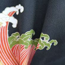Load image into Gallery viewer, Tomesode Black Wave Tall Silk #10390F5
