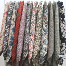 Load image into Gallery viewer, Bundle 12pcs Silk Vintage Haori Jacket Wholesale Bulk Free Shipping #639
