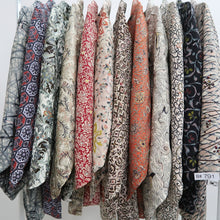 Load image into Gallery viewer, Bundle 12pcs Silk Vintage Haori Jacket Wholesale Bulk Free Shipping #791

