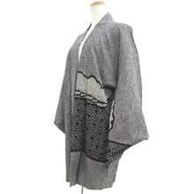 Load image into Gallery viewer, Haori Jacket Vintage(1950-1980) Black Full Shibori Pine Tree Silk #10570B5
