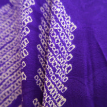 Load image into Gallery viewer, Kimono Vintage(1950-1980) Purple Shibori Yabane Silk #10263E4
