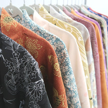 Load image into Gallery viewer, Bundle 15pcs Silk Haori Jacket Wholesale Bulk Free Shipping #478
