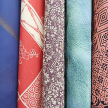 Load image into Gallery viewer, Bundle 15pcs Silk Haori Jacket Wholesale Bulk Free Shipping #749
