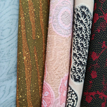 Load image into Gallery viewer, Bundle 15pcs Silk Haori Jacket Wholesale Bulk Free Shipping #612
