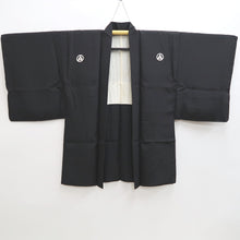 Load image into Gallery viewer, Men&#39;s Haori Vintage(1950-1980) Black Montsuki Habutae Silk #9828B1
